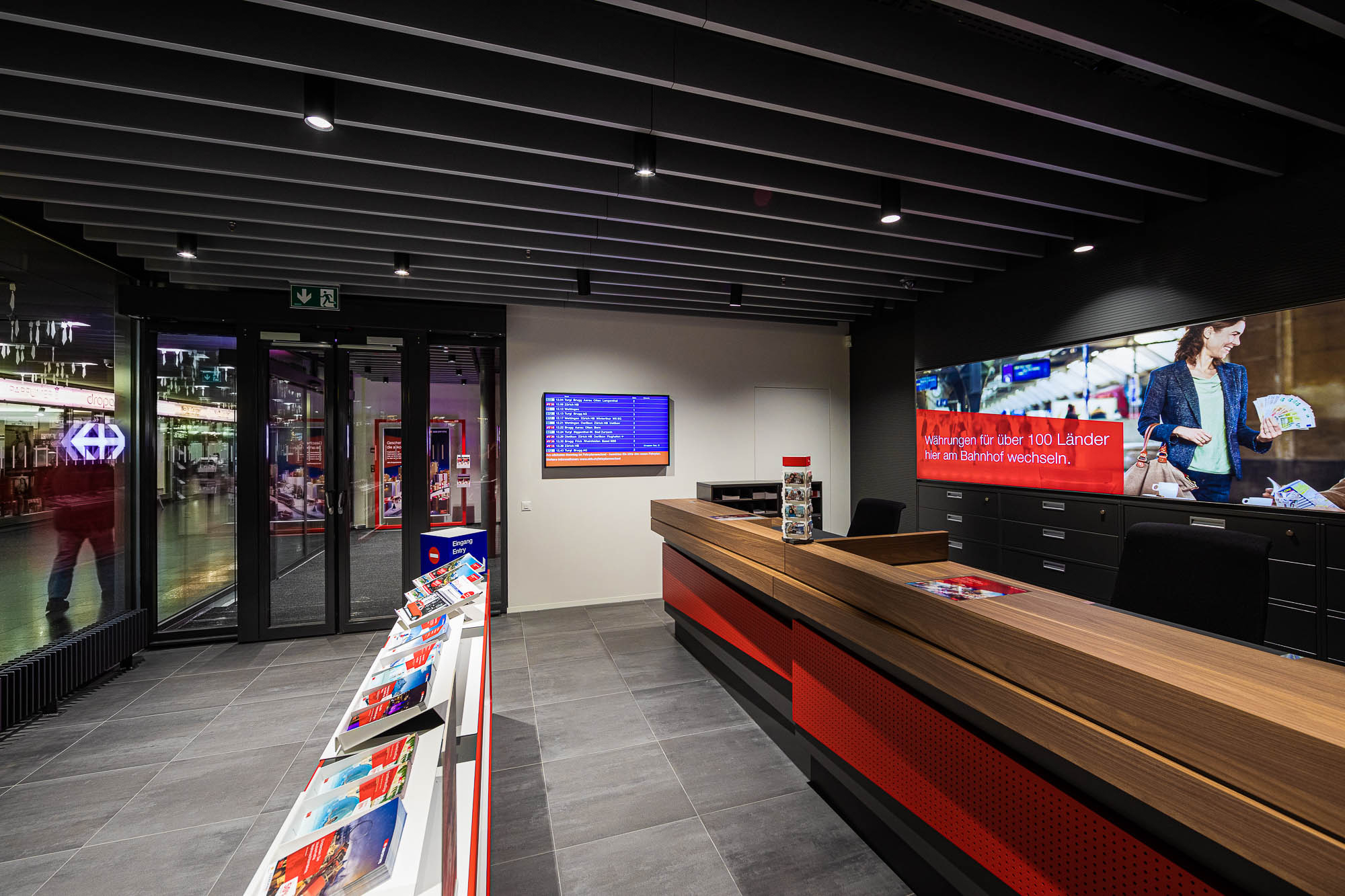 Export x3 5D4 0190 SBB 2019 Bahnhof Baden